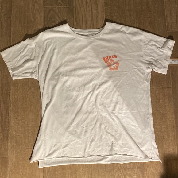 An XL white beach cover up tee from Harlow - Picture 2 of 2